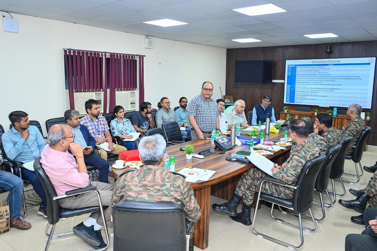 Army Commander Join Forces to Drive Academia Collaboration