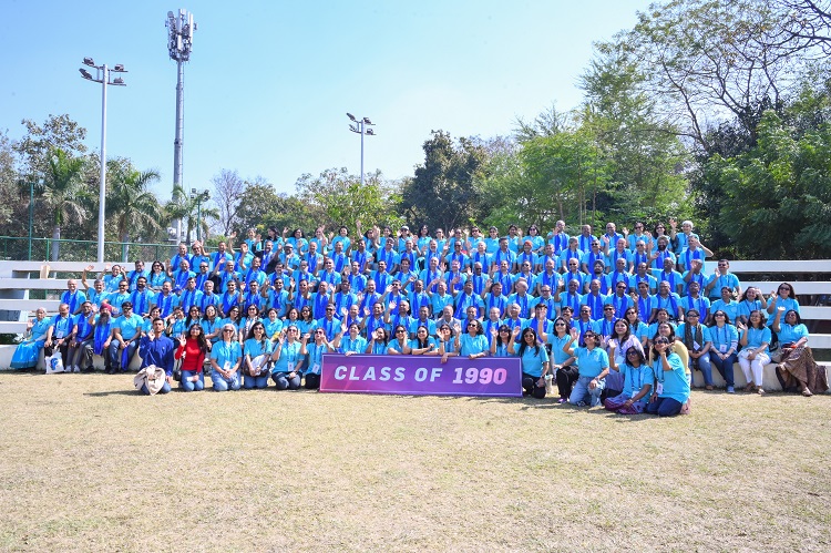 Class of 1990 Celebrates Coral Jubilee