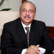 Dr. Mahesh Gupta