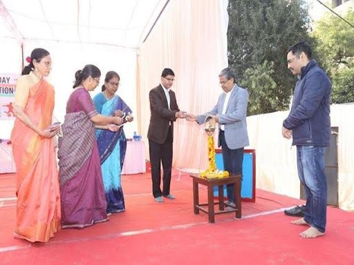 Academic & Co-Curricular Activities