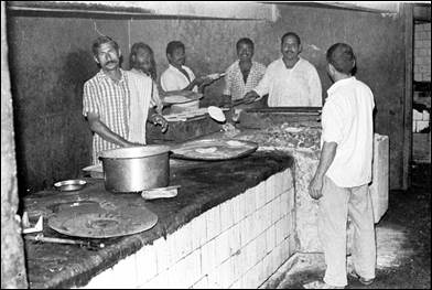 making rotis h2.jpg