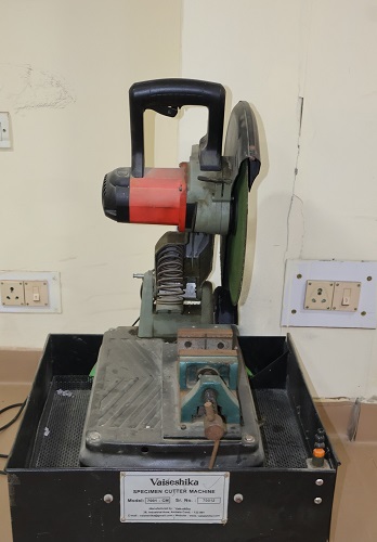 Specimen Cutter Machine